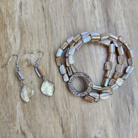 🩵Premier "Sandstone" Multistrand Beaded Bracelet - Picture 12 of 12